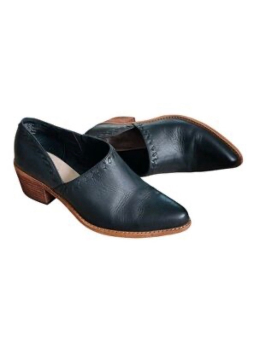 Calson Coastal Cowgirl Leather Whipstitch Asymmetrical Block Heel Booties sz 7.5